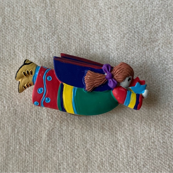 Vintage Figural Button Covers Lot of 6 Angels Celestial Themed Art To Wear Craft - Picture 6 of 11